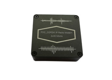 9W 2500MHZ COFDMのトランシーバーRS232を話す低い潜伏押し